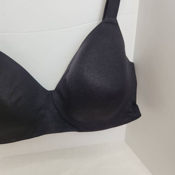 Wacoal Women's Flawless Comfort Contour Bra Style 853326 Black Size 38DDD Wired - Picture 3 of 10